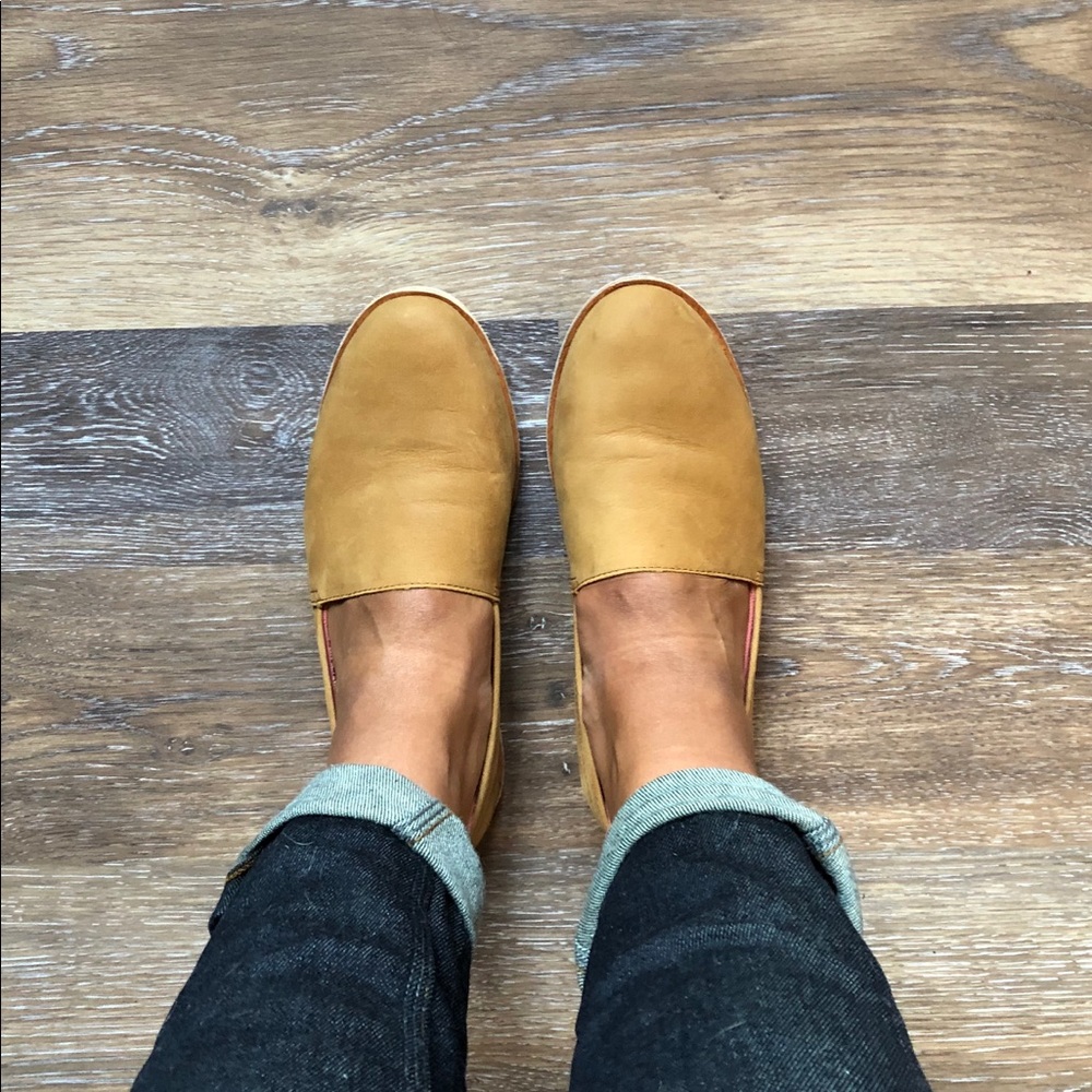 Camel Ella slip on